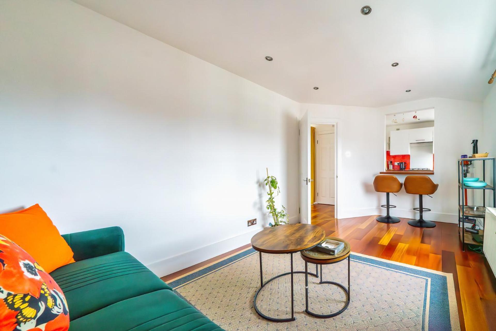 Cozy 1-bedroom Flat In Prime Location Londra